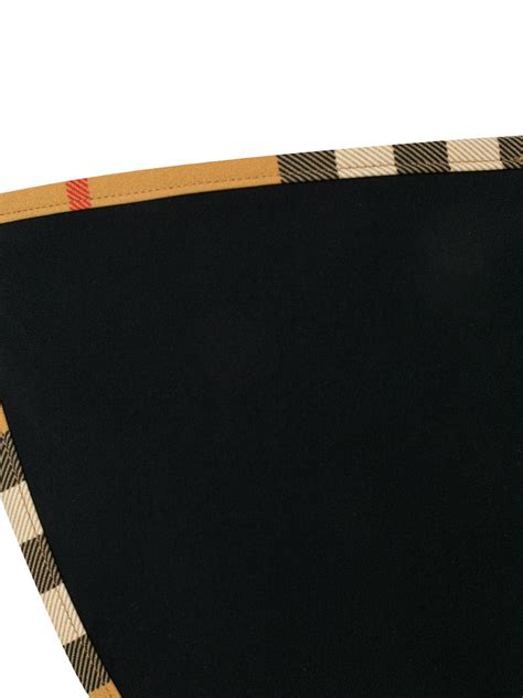 Burberry Check trim triangle